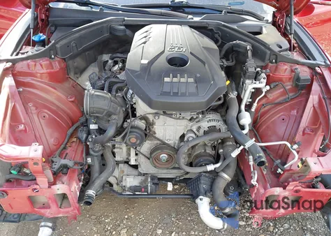 2019 Genesis G70 2.0T Advanced z USA, uszkodzony, nr VIN KMTG64LA7KU031655